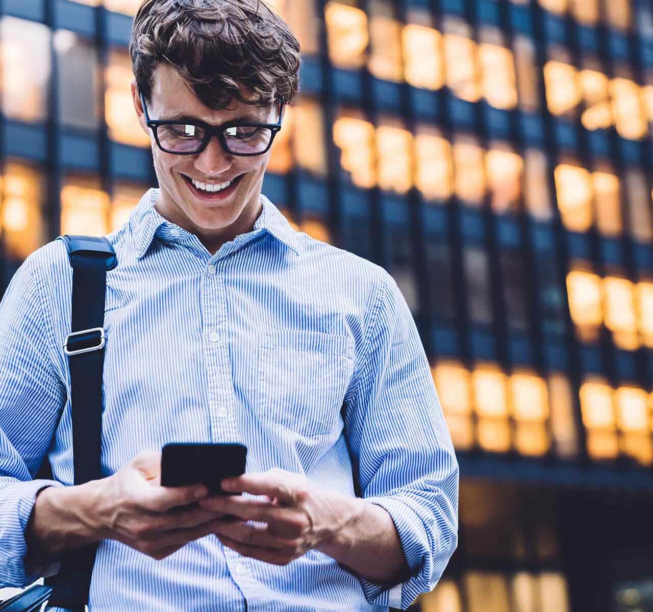 https://www.innovethos.com/wp-content/uploads/2020/08/service_03-1-1280x1200.jpg